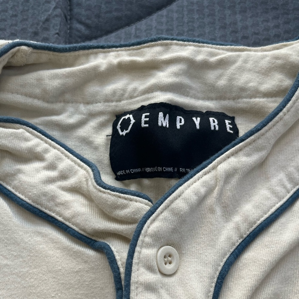 Empyre casual jersey